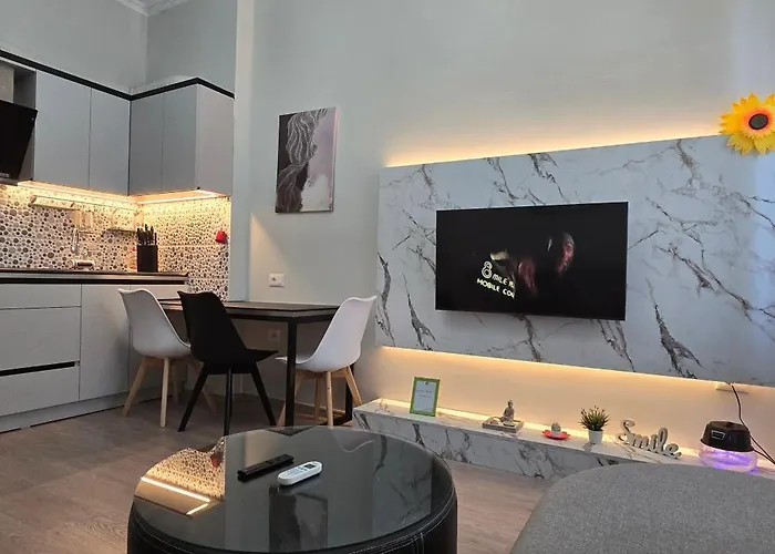 Daire Lord's Center *